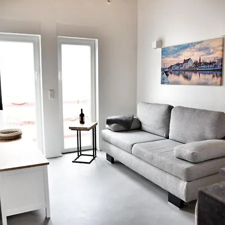 Meinhaff Apartment *